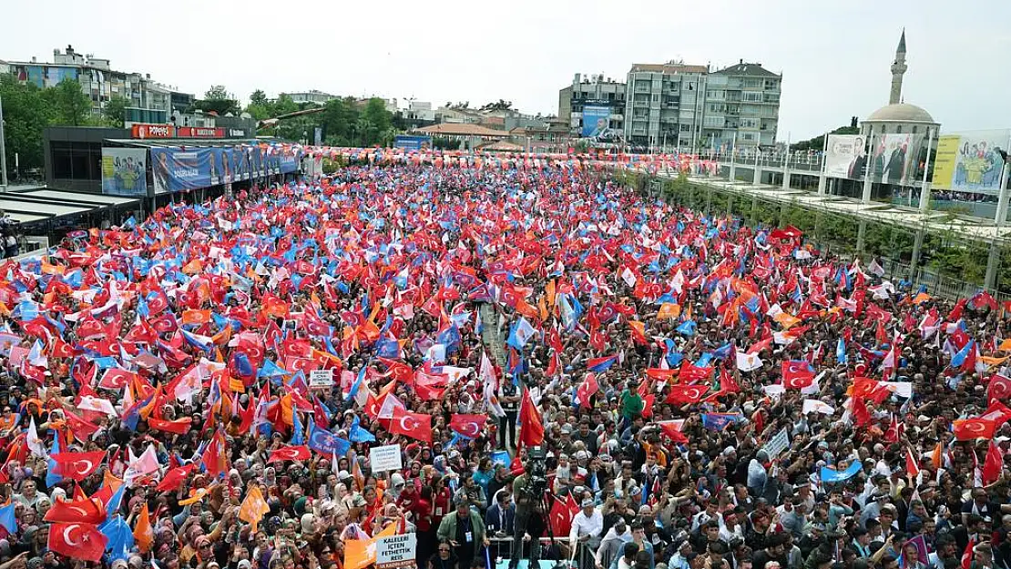 Erdoğan: Eser siyaseti mi? Yıkım siyaseti mi?