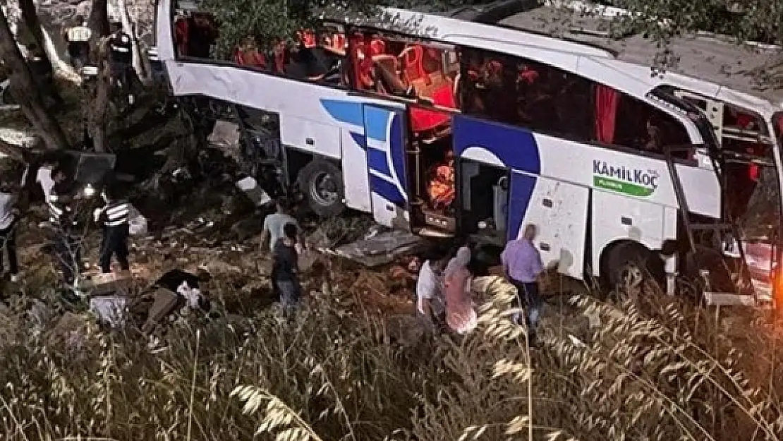 Fahrettin Koca’dan Yozgat’taki kazaya ilişkin açıklama geldi