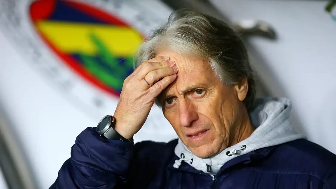 Fenerbahçe’ den ayrıldı