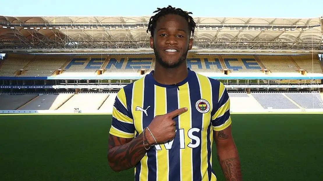 FENERBAHÇE'DE BATSHUAYİ BİLMECESİ