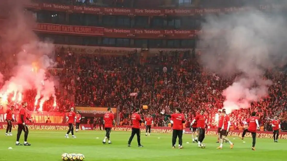 Galatasaray’dan derbi öncesi o karar!