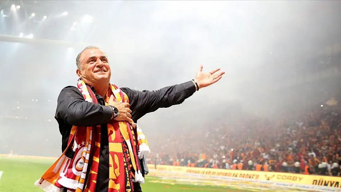 Galatasaray’ın eski teknik direktörü Fatih Terim hastaneye kaldırıldı!