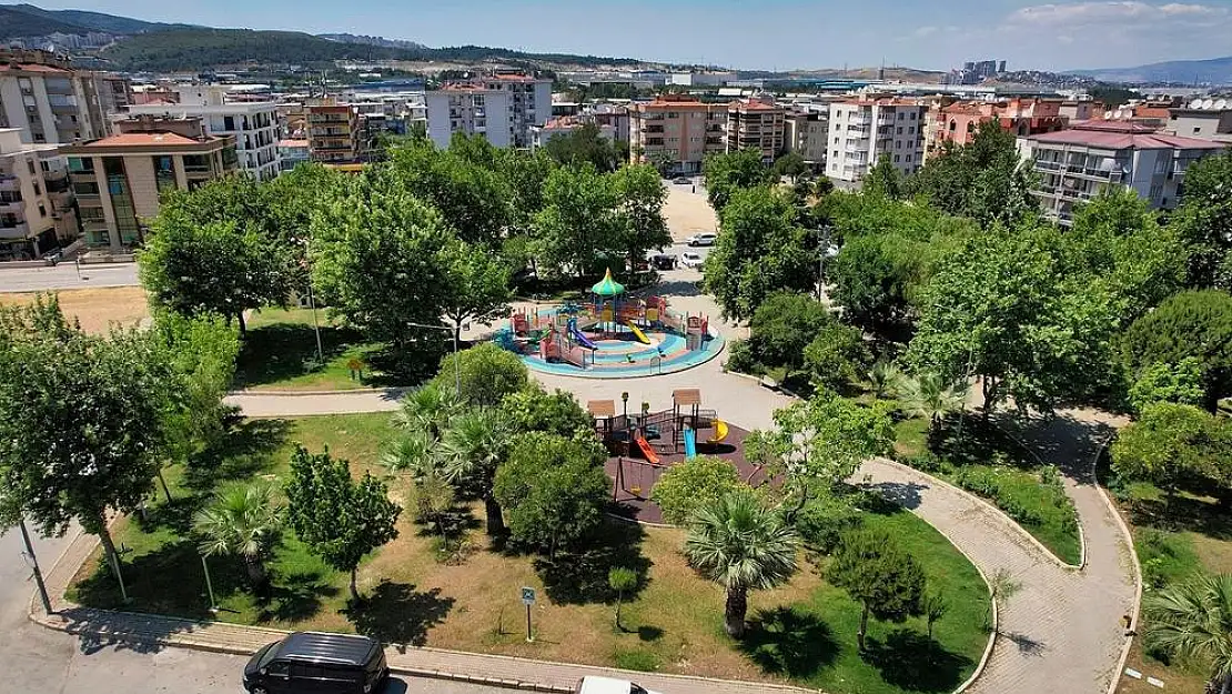 Gaziemir'de park ve yeşil alanlara 44 milyonluk yatırım yapıldı