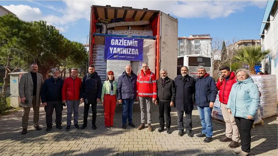 GAZİEMİR'DEN DEPREMZEDELERE 6 TIR, 35 KAMYON EŞYA DESTEĞİ