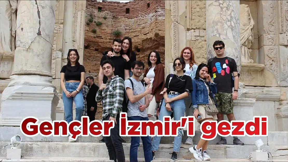 Gençler İzmir’i gezdi