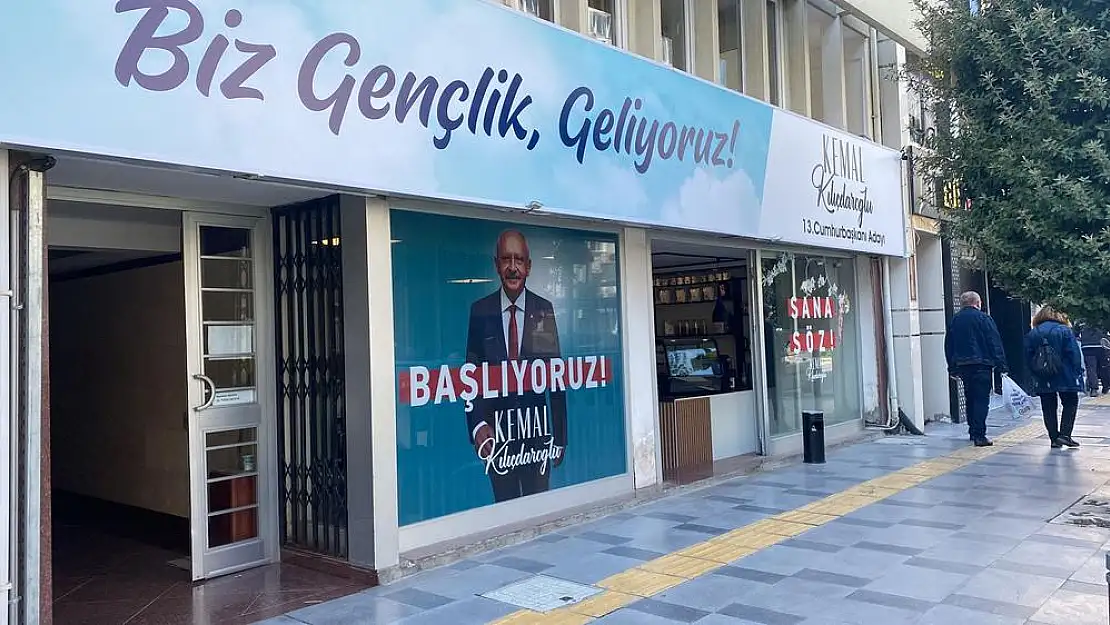 İzmir’de gençlere özel ücretsiz ‘Genç Kafe’