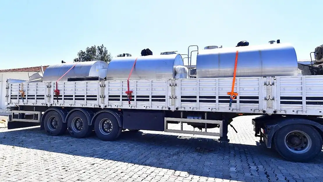 Hatay’daki süt üreticilerine İzmir’den tank desteği