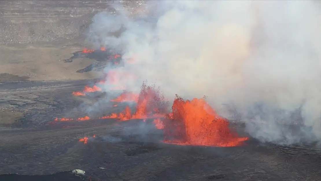 Hawaii Kilauea yanardağı yeniden aktif