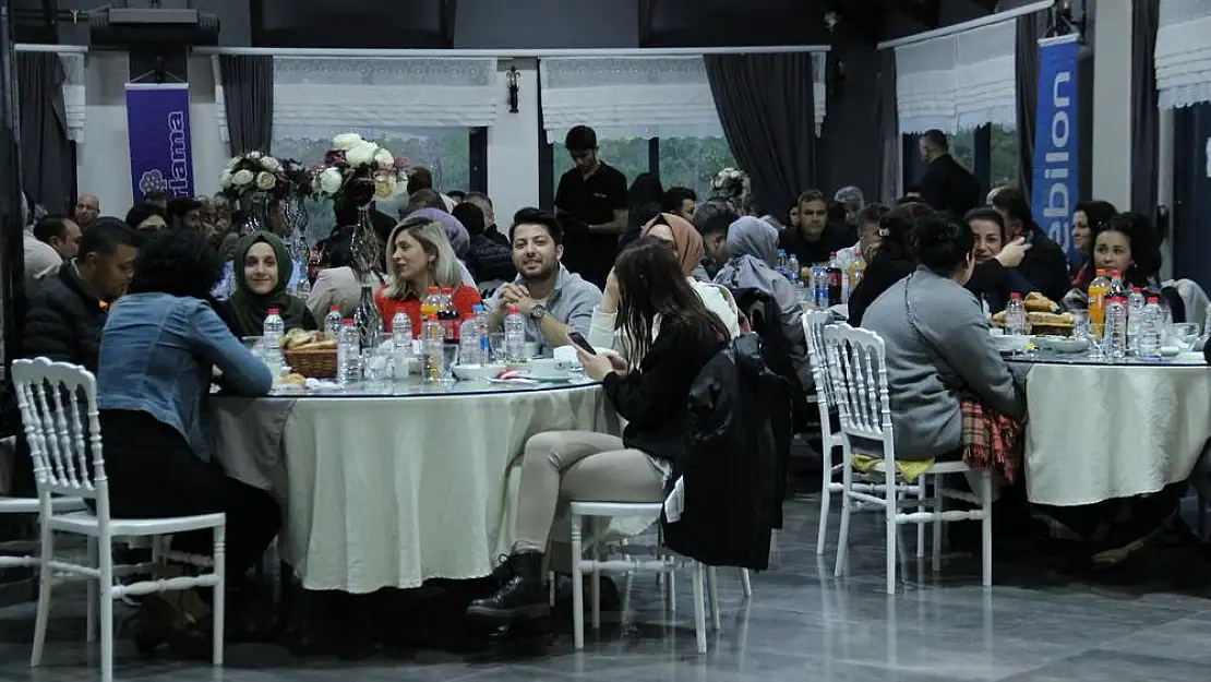 İhlas grubu iftarda buluştu