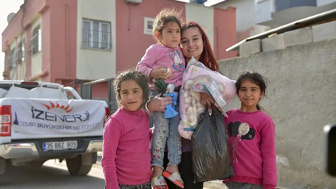 'İki bebeğimi de İzmirliler kurtardı'