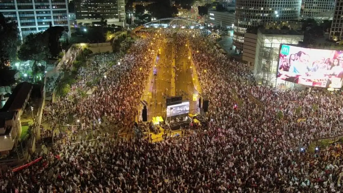 İsrail’de Netanyahu’yu protesto amacıyla yapılan gösteriler büyüyor