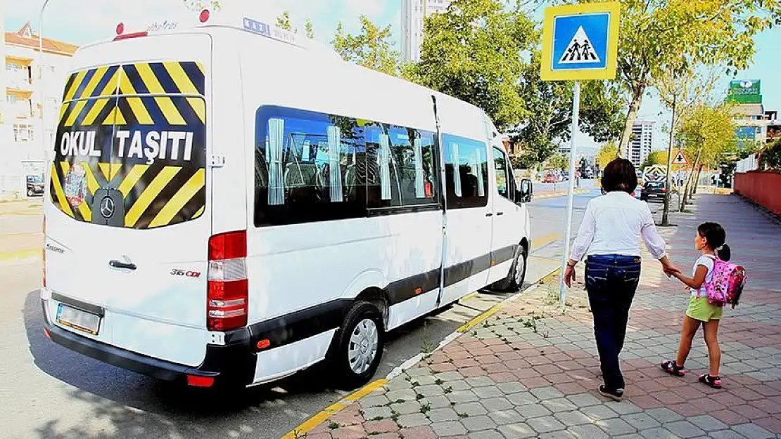 İstanbul’da servis denetimlerinde 720 araca 1 milyon 78 bin lira ceza yazıldı