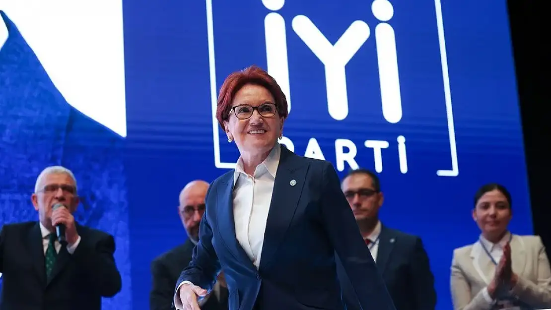 İYİ Parti lideri Meral Akşener, 3. Olağan Kurultayında bin 151 oyun bin 127’sini alarak, yeniden genel başkan seçildi.