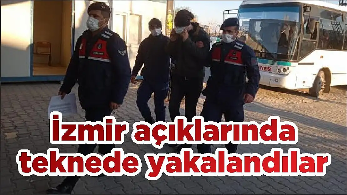 İzmir açıklarında teknede yakalandılar