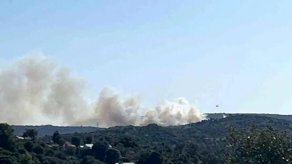 İzmir Çeşme’deki Yangına Hızlı Müdahale Devam Ediyor