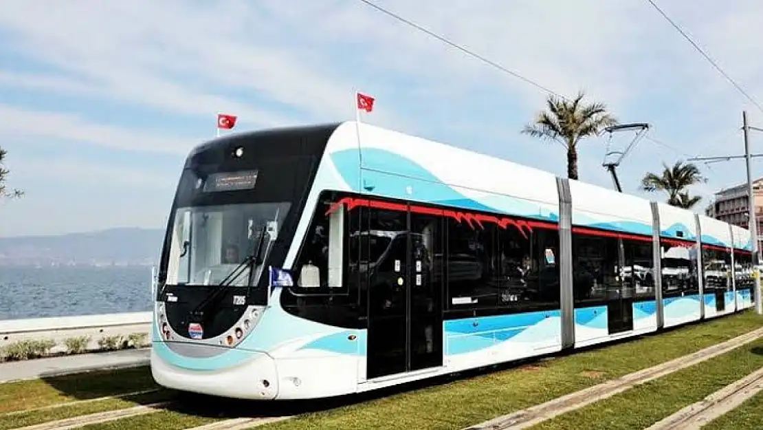 İzmir'de 19 Mayıs'ta Toplu Ulaşımda İndirim ve Ek Seferler