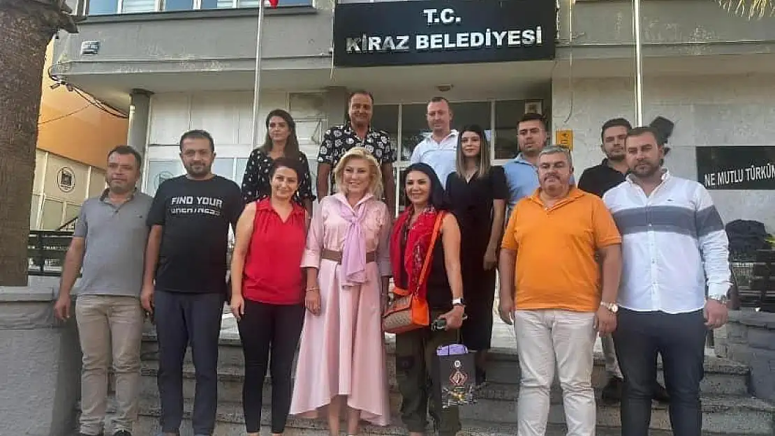 İzmir Milletvekili Şebnem Bursalı Kiraz'da