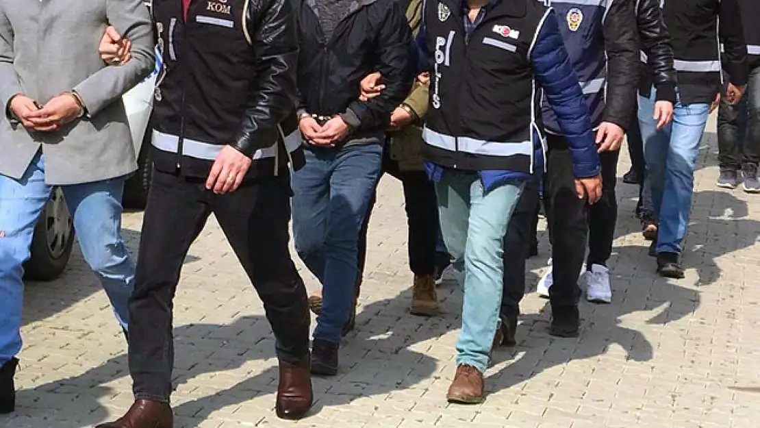 İzmir polisinden 1 haftada 62 narkotik operasyonu