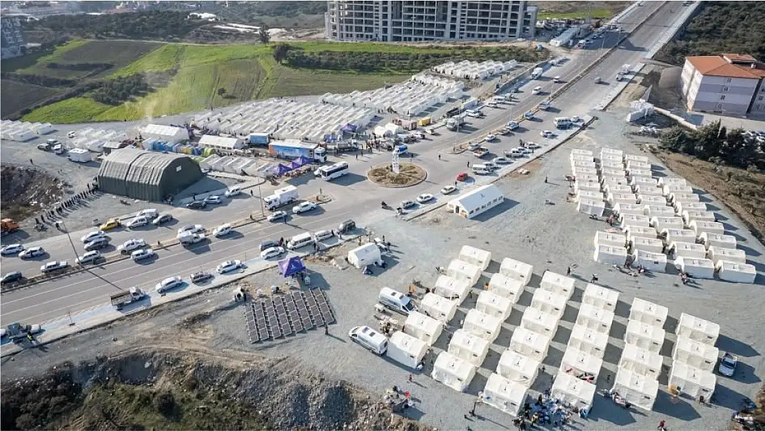 İzmir var gücüyle çalışıyor