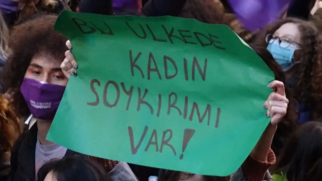 İzmir’de kadın cinayeti! Kadınlar bu sefer de Nermin Yılmaz’a ağladı