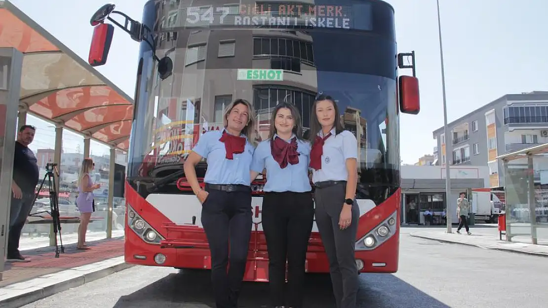 İzmir’de Kadın Şoförler Tekerlekleri Ele Geçiriyor!