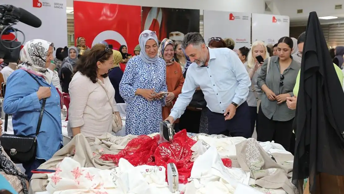 İzmir’de kadının gücü var