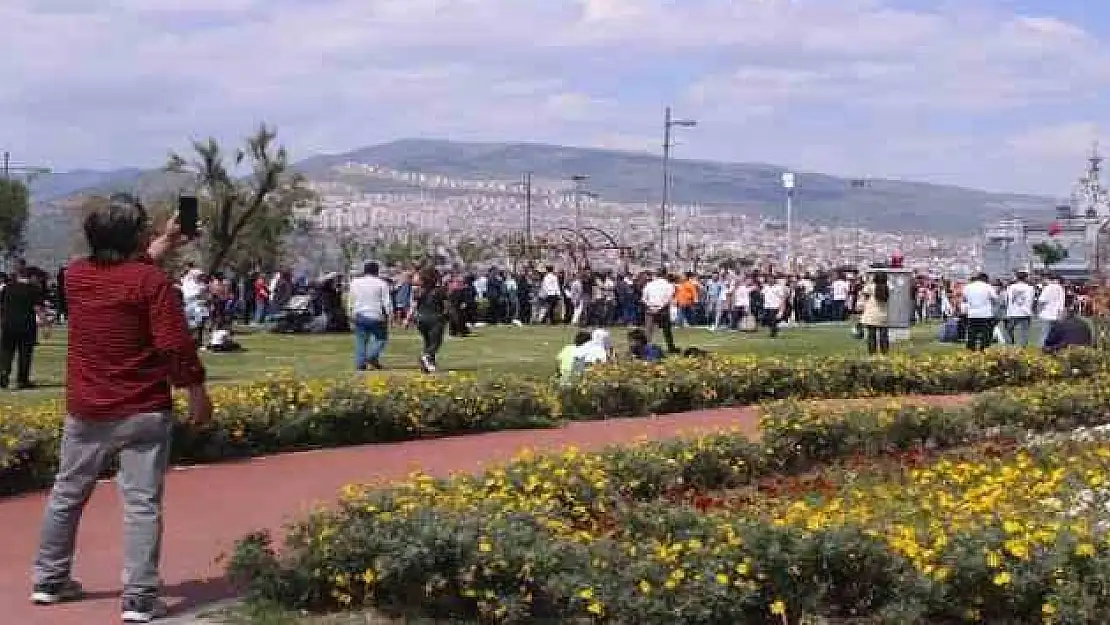 İzmirliler güneşin tadını piknikte çıkardı