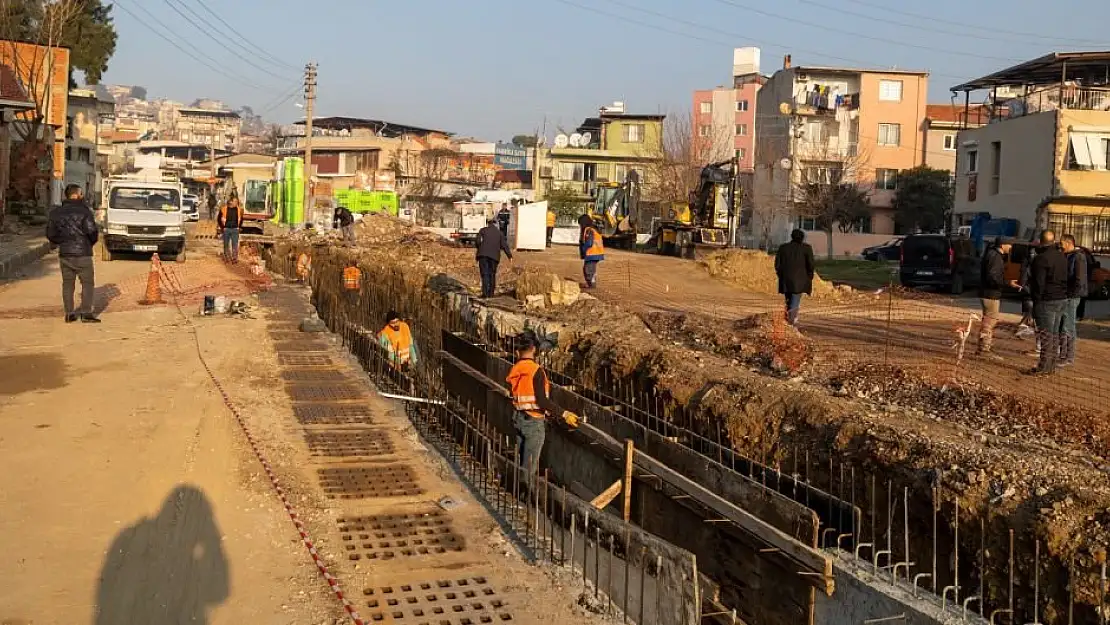 İZSU'DAN KARABAĞLAR'A 7 KM'LİK YAĞMUR SUYU HATTI