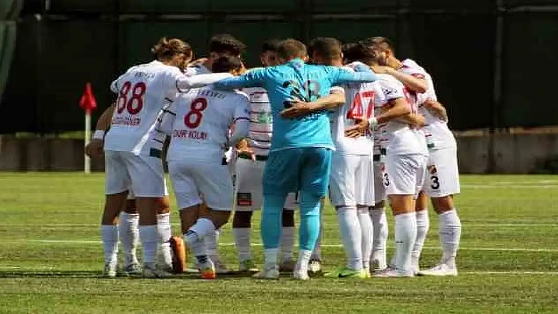 Karşıyaka play-off için mücadele edecek