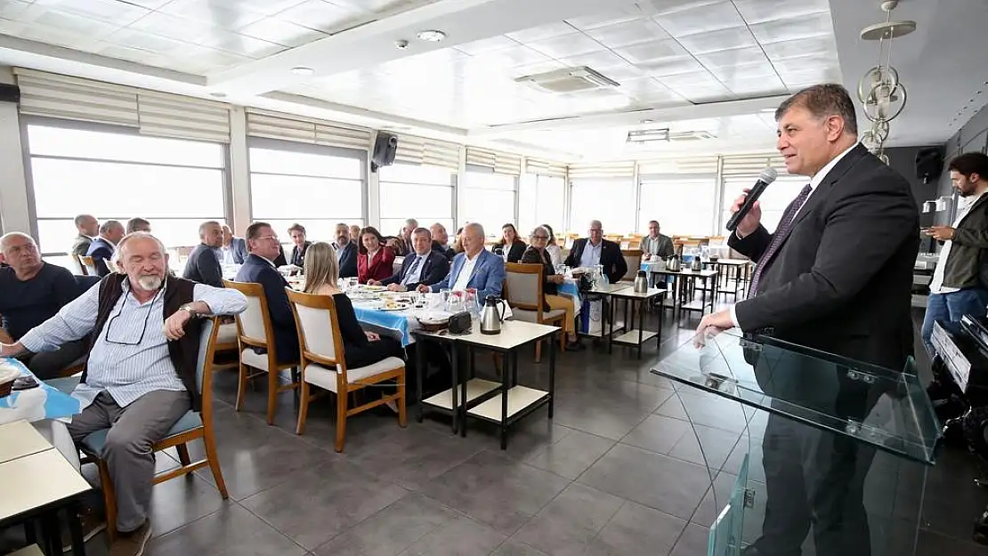 Karşıyaka'da Balkan Dernekleri bir araya geldi