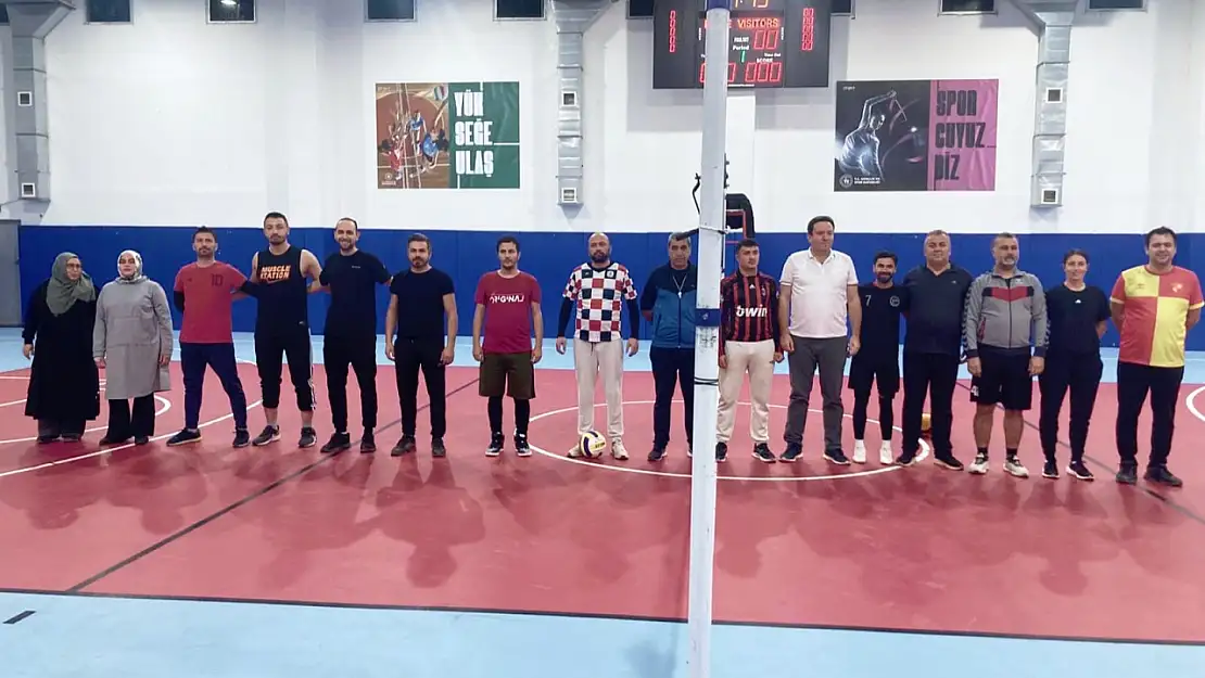 Kiraz İlçe Milli Eğitim Müdürlüğü Öğretmenler Voleybol Turnuvası 4. Gün Maç Sonuçları