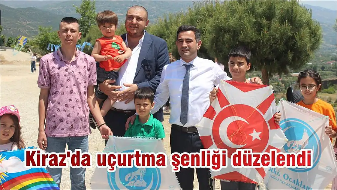 Kiraz'da uçurtma şenliği düzelendi