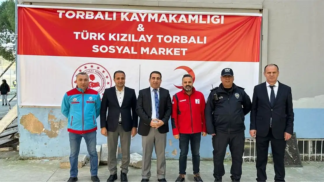 Kızılay ve Kaymakamlık el ele sosyal market kurdu