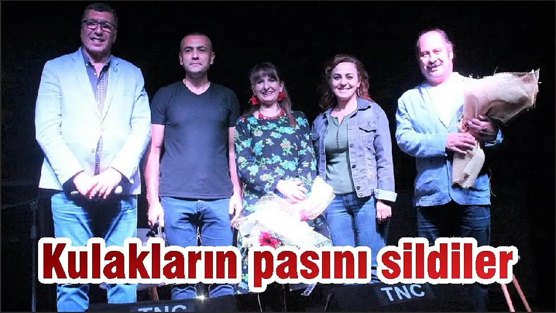 Kulakların pasını sildiler