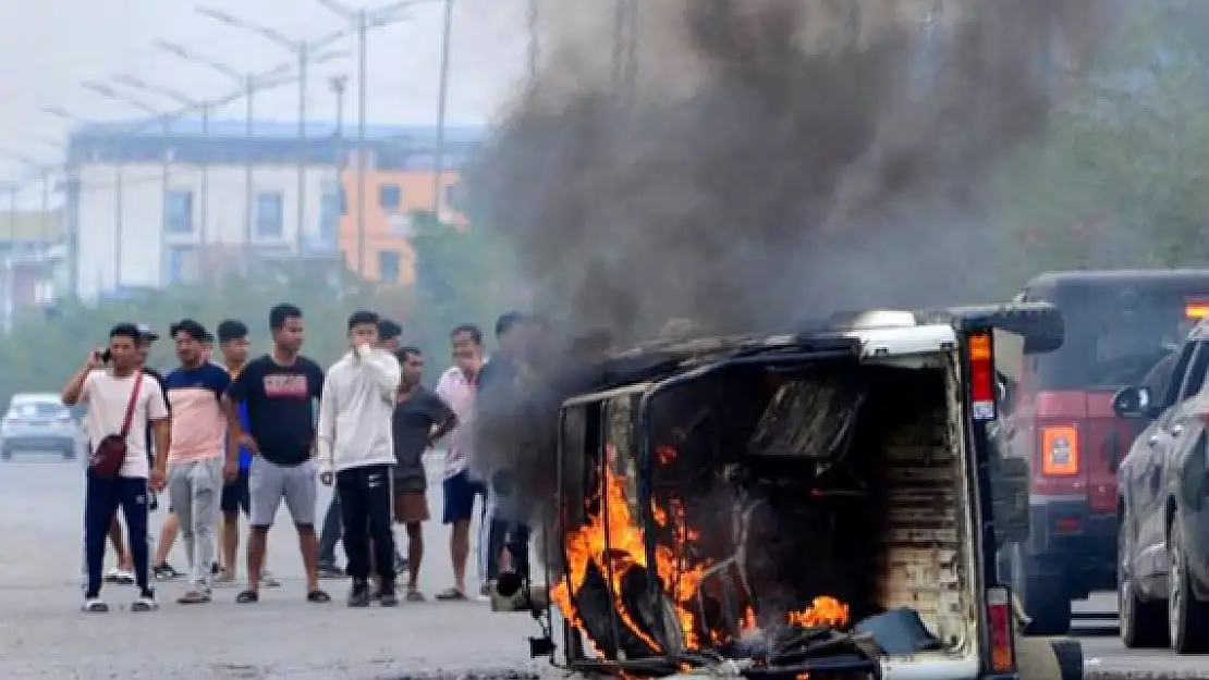 Manipur çatışmaları 14 binden fazla çocuğu yerinden etti