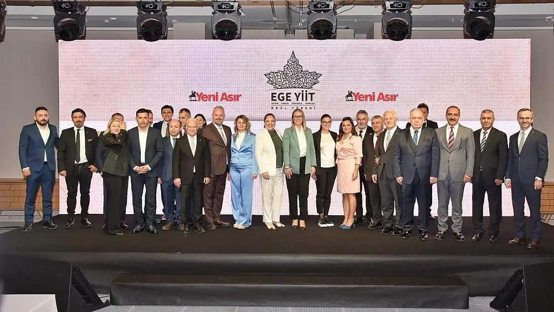Menemen'e ''Gençliğin ve Geleceğin Kenti'' ödülü