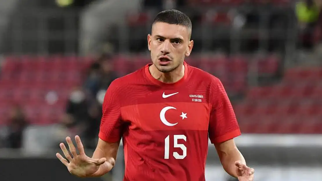 Merih Demiral kararını verdi