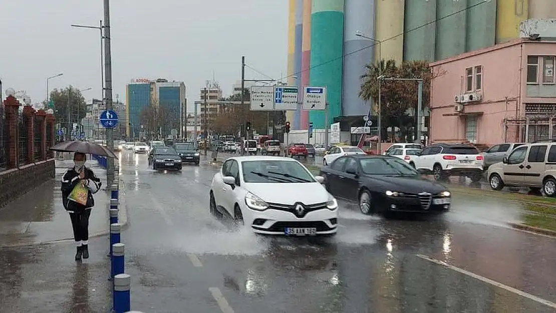 Meteoroloji uyardı: Sıcaklık düşecek, yağmur geliyor