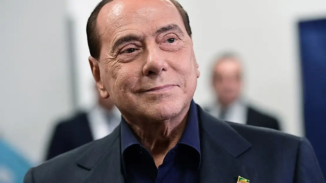 Milan’ın efsane başkanı Silvio Berlusconi hayatını kaybetti