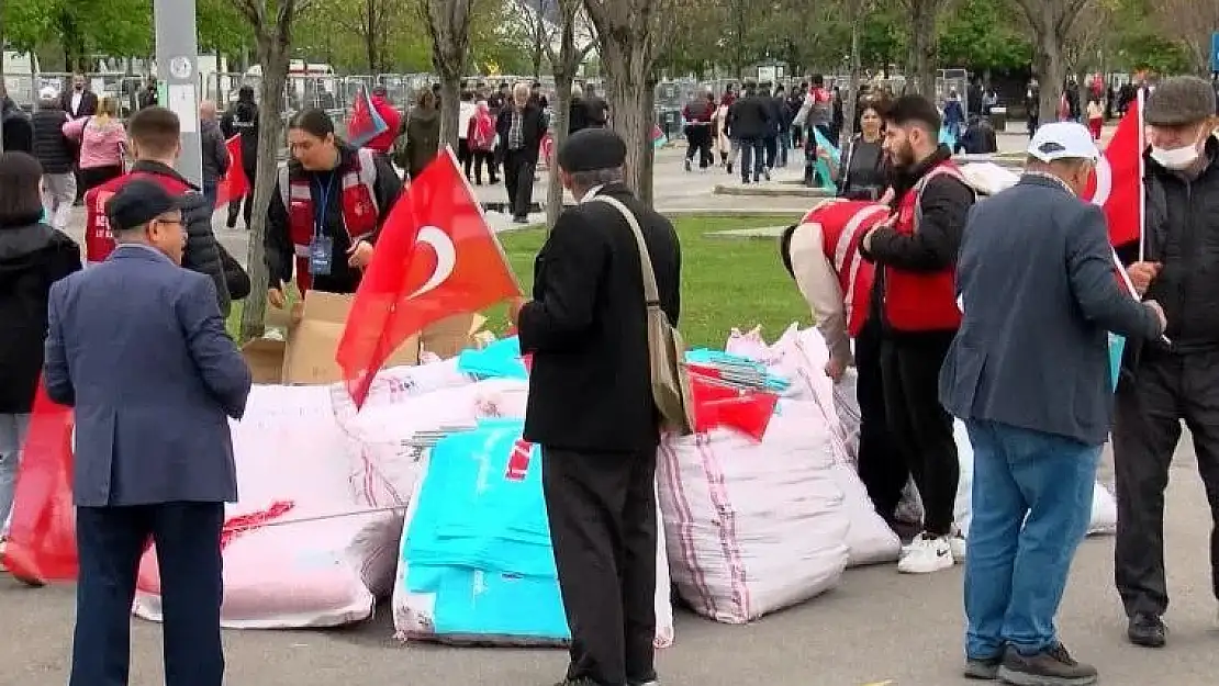 Millet İttifakı’nın İstanbul mitingi için toplanmalar başladı