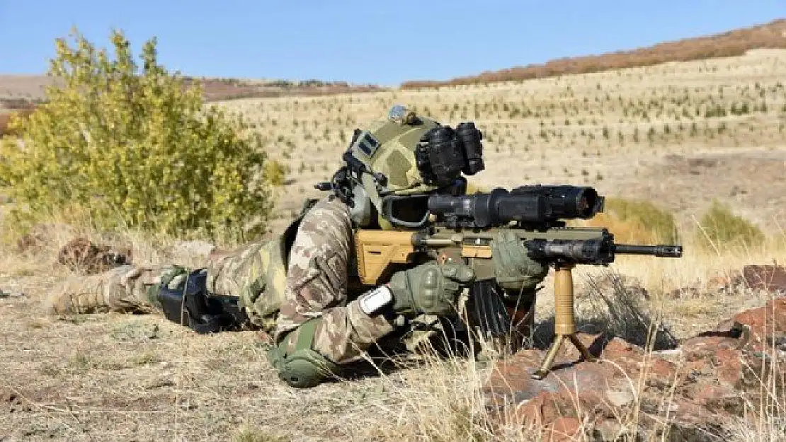 Milli Savunma Bakanlığı, 2 PKK’lıyı saldırı hazırlığındayken etkisiz hale getirdi