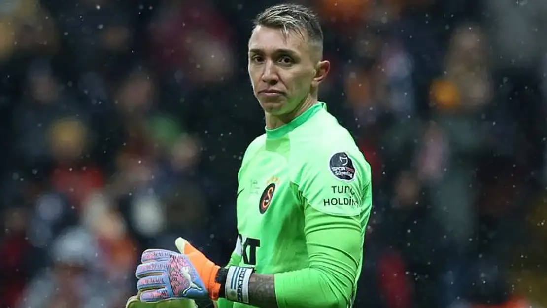 Muslera’dan eldiveni almaya geldi! Galatasaray, Batuhan Şen’i hiçbir yere göndermeyecek