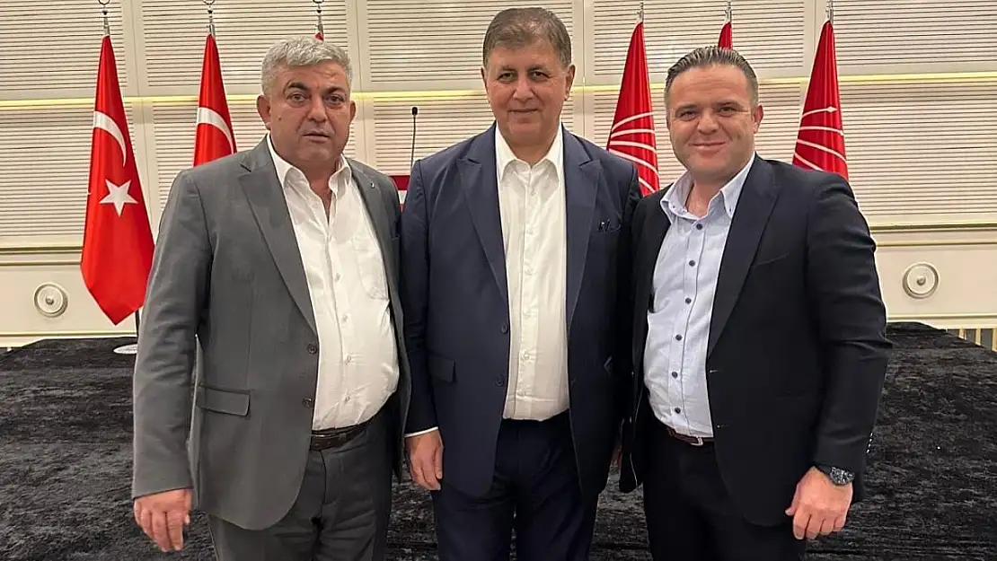 Nasuh Coşkun ve Yücel Çetinkaya Ankara'da CHP Grup Toplantısına Katıldı