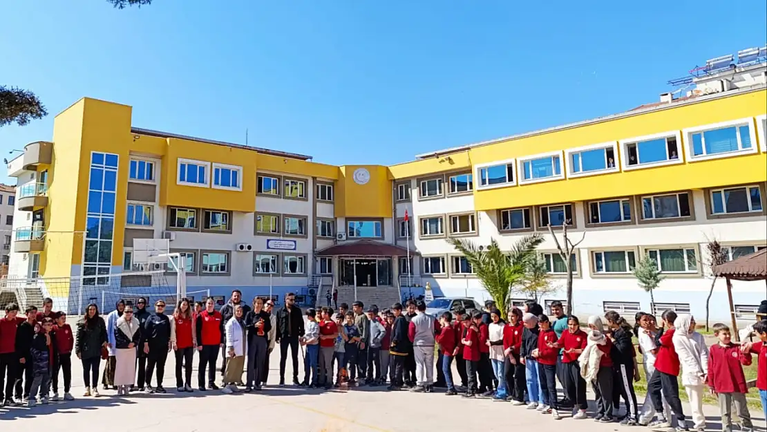 Ödemiş'te Bir İlk: İmam Hatip Ortaokulunda Yabancı Dil Sınıfı Açılıyor