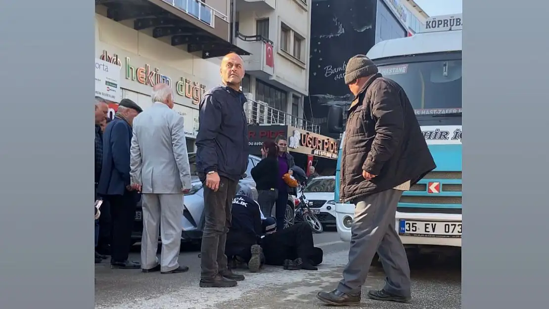 Ödemiş'te Feci Kaza: Yol Vermek İsteyen Kadına Motosiklet Çarptı