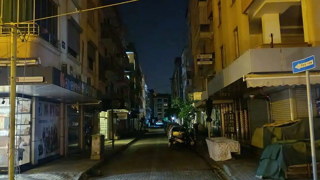 Ödemiş'te Sokak Lambaları 15 Gündür Yanmıyor