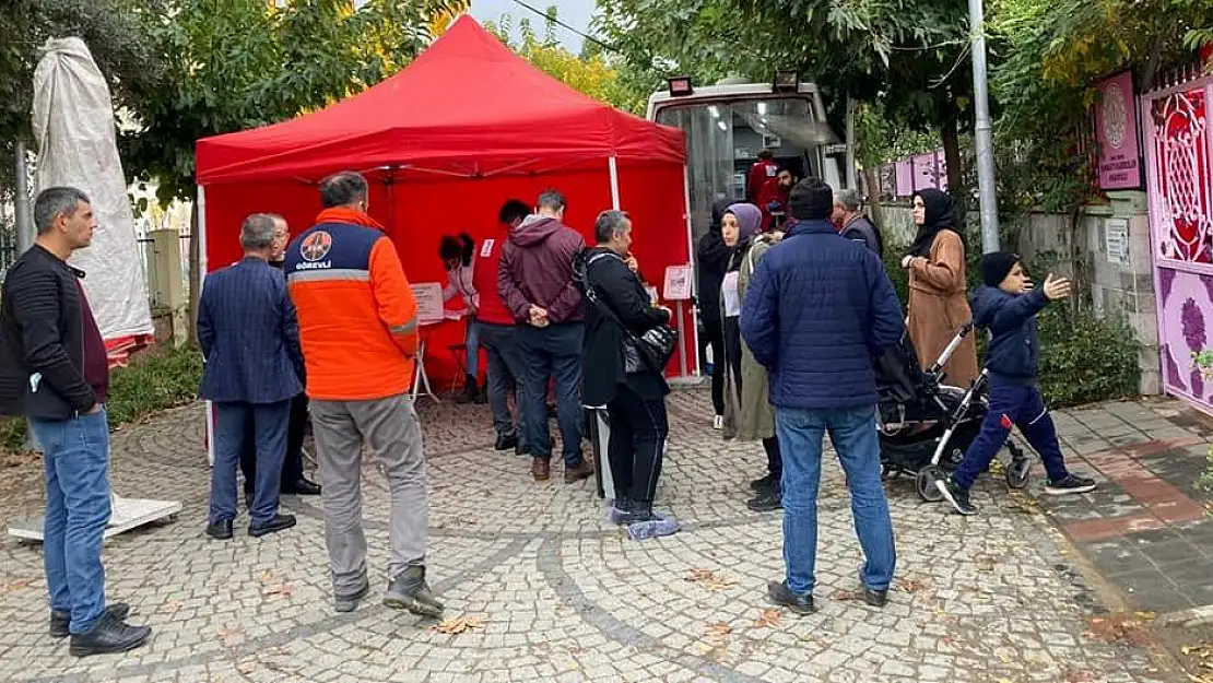 Ödemiş Yanbastı Kardeşler Anaokulu'ndan Kızılay'a kan bağışı