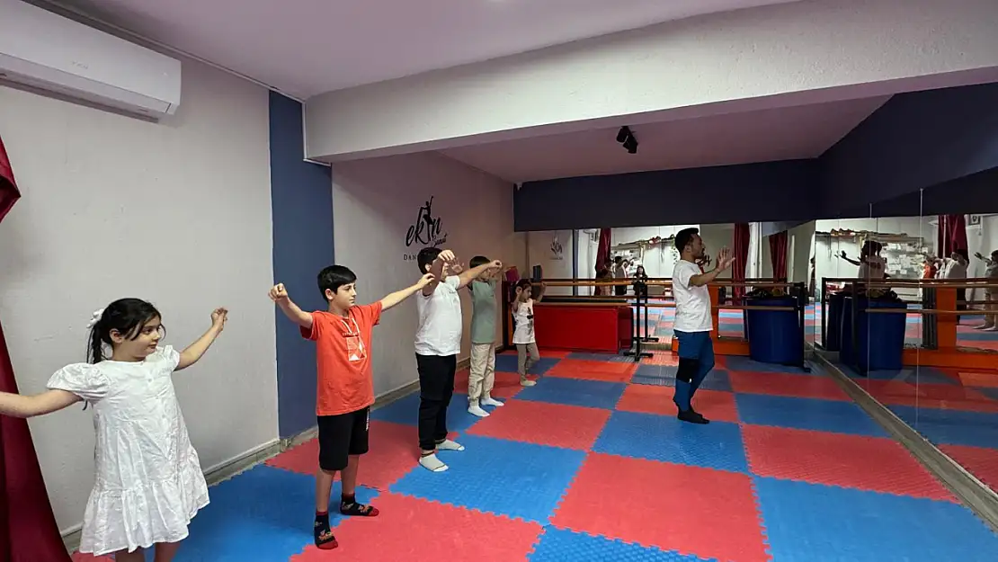 Ödemişli Çocuklar Geleneksel Ezgilerle Buluştu