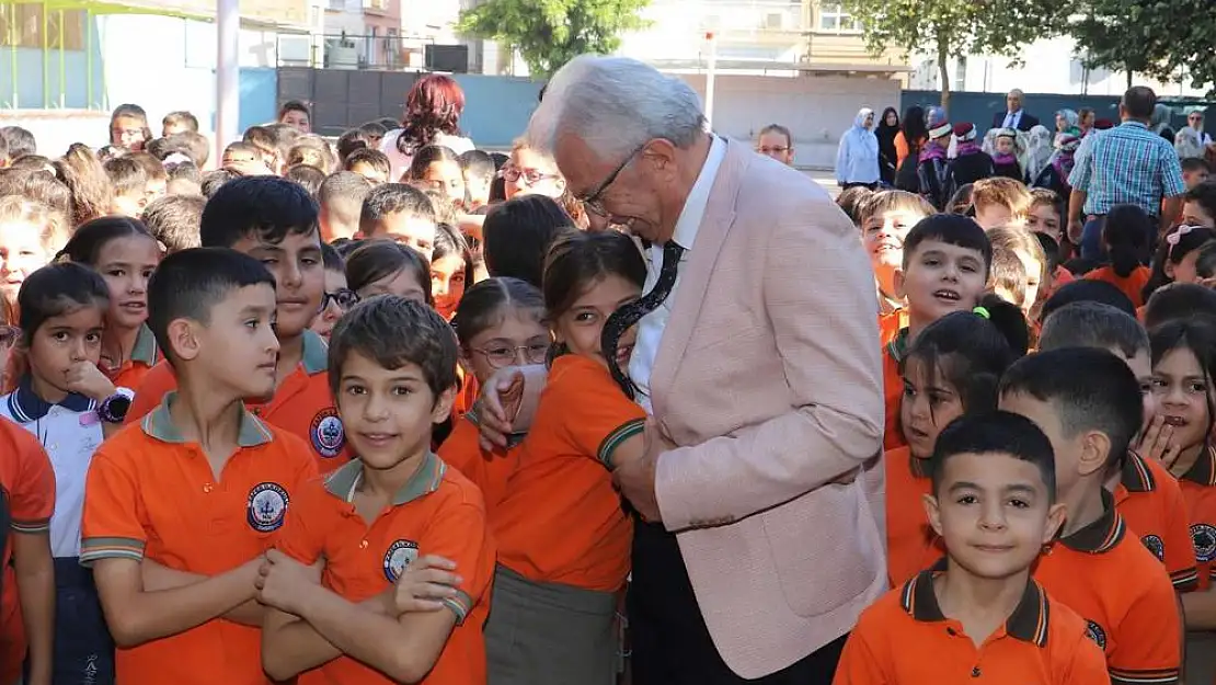 Ödemiş'te İlköğretim Haftası kutlamaları gerçekleştirildi