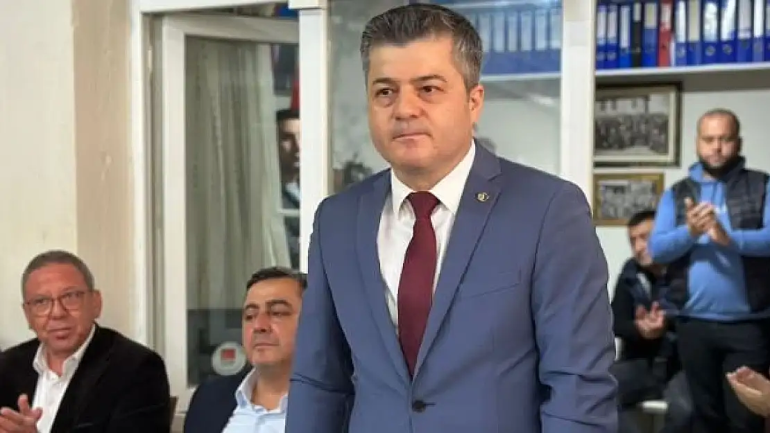 Özay Kaptan belediye başkanlığı için adaylığını açıkladı